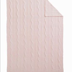 NWT Pottery Barn Kids Fuzzy Luxe Cable Knit Baby Blanket